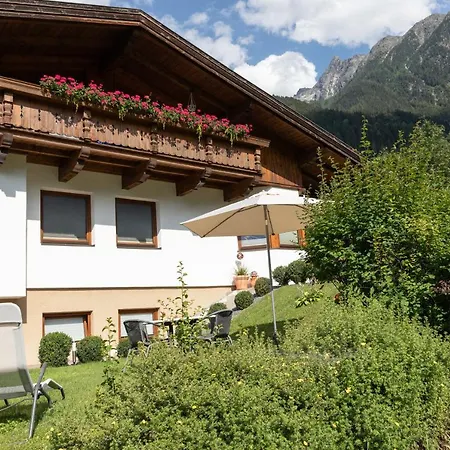 公寓 Ferienwohnung Neururer Andrea 厄茨