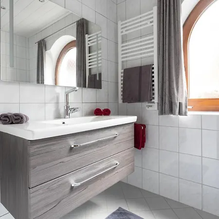 Апартаменты Ferienwohnung Neururer Andrea